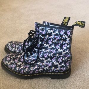 Dr Martens floral boots size 10
